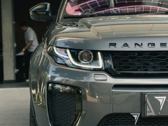 LAND ROVER-RANGE ROVER EVOQUE-2.0 HSE DYNAMIC CONVERSÍVEL 4WD 16V GASOLINA 2P AUTOMÁTICO LAND ROVER-RANGE ROVER EVOQUE-2017