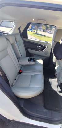 LAND ROVER-DISCOVERY SPORT-2016