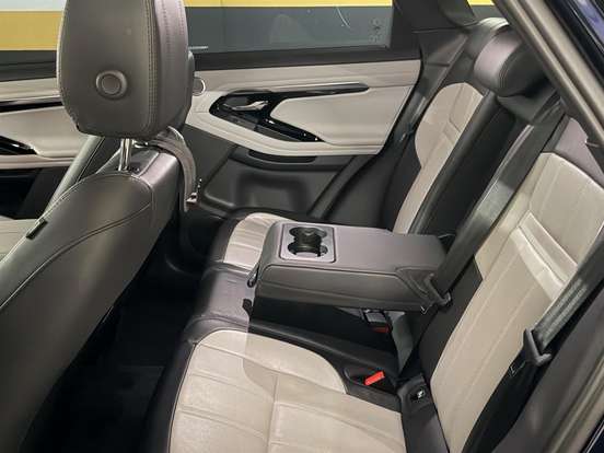 LAND ROVER-RANGE ROVER EVOQUE-2.0 P250 FLEX R-DYNAMIC SE AWD AUTOMÁTICO LAND ROVER-RANGE ROVER EVOQUE-2020