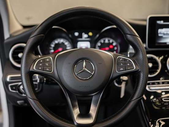 MERCEDES-BENZ-C 200-2.0 CGI AVANTGARDE 16V GASOLINA 4P AUTOMÁTICO MERCEDES-BENZ-C 200-2014