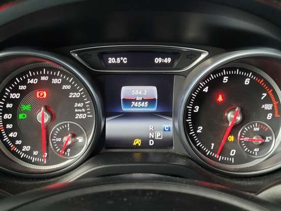 MERCEDES-BENZ-CLA 180-1.6 CGI GASOLINA 7G-DCT MERCEDES-BENZ-CLA 180-2017