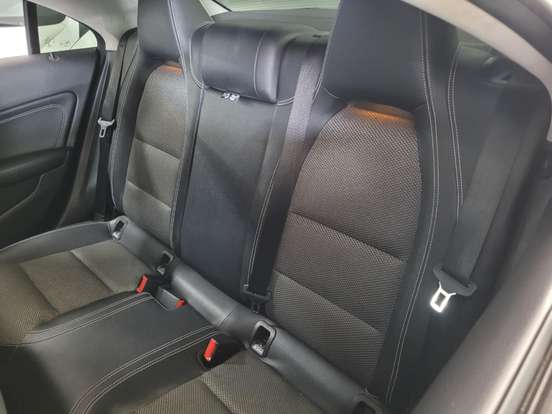 MERCEDES-BENZ-CLA 180-1.6 CGI GASOLINA 7G-DCT MERCEDES-BENZ-CLA 180-2017