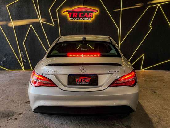 MERCEDES-BENZ-CLA 180-1.6 CGI GASOLINA 7G-DCT MERCEDES-BENZ-CLA 180-2018