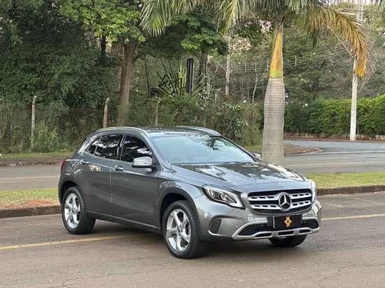 MERCEDES-BENZ-GLA 200-1.6 CGI FLEX ADVANCE 7G-DCT MERCEDES-BENZ-GLA 200-2019