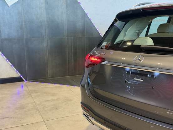 MERCEDES-BENZ-GLE 450d-2026