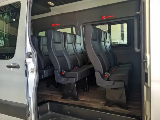 MERCEDES-BENZ-SPRINTER-2020