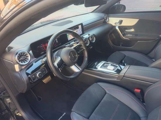 MERCEDES-BENZ-CLA 200-2023