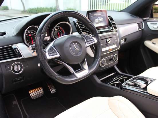 MERCEDES-BENZ-GLE 63 AMG-5.5 V8 TURBO GASOLINA COUPÉ 4MATIC 7G-TRONIC MERCEDES-BENZ-GLE 63 AMG-2015