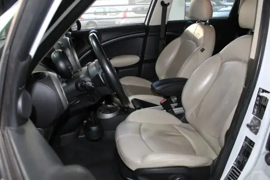 MINI-COUNTRYMAN-2012