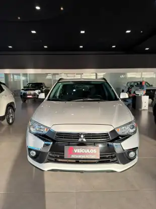 MITSUBISHI-ASX-2017