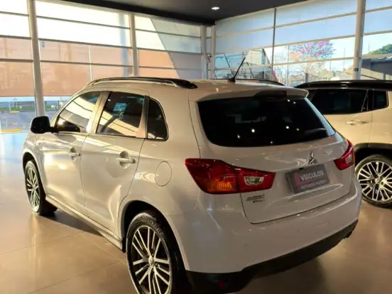 MITSUBISHI-ASX-2.0 4X2 16V FLEX 4P AUTOMÁTICO MITSUBISHI-ASX-2017