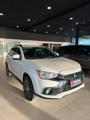 MITSUBISHI-ASX-2017
