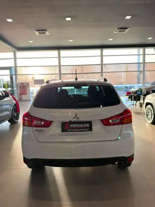 MITSUBISHI-ASX-2017