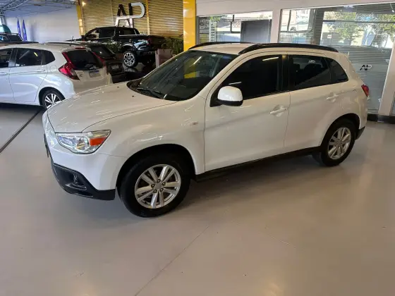 MITSUBISHI ASX 2.0 4X2 16V GASOLINA 4P AUTOMÁTICO MITSUBISHI ASX 2.0 4X2 16V GASOLINA 4P AUTOMÁTICO