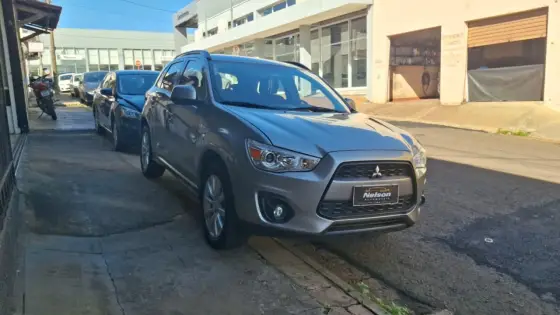 MITSUBISHI ASX 2.0 4X2 16V GASOLINA 4P AUTOMÁTICO MITSUBISHI ASX 2.0 4X2 16V GASOLINA 4P AUTOMÁTICO