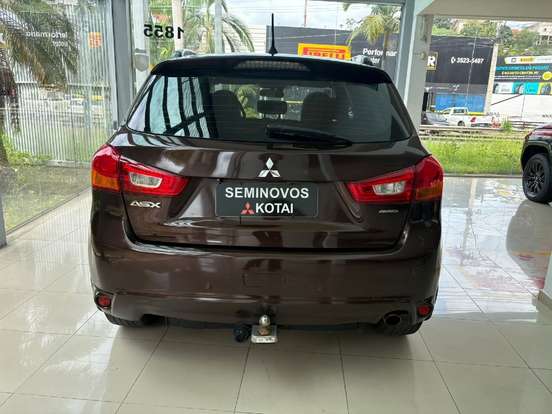 MITSUBISHI-ASX-2014