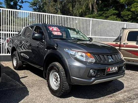MITSUBISHI L200 TRITON 2.4 16V TURBO DIESEL OUTDOOR GLX CD 4X4 MANUAL