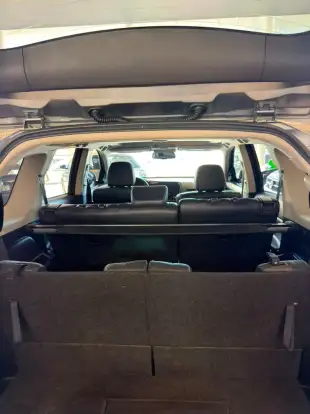 MITSUBISHI-OUTLANDER-2021