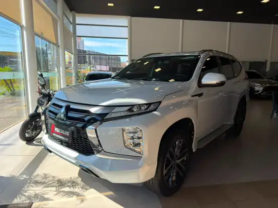 MITSUBISHI-PAJERO SPORT-2.4 16V MIVEC TURBO DIESEL LEGEND AWD AUTOMÁTICO MITSUBISHI-PAJERO SPORT-2024