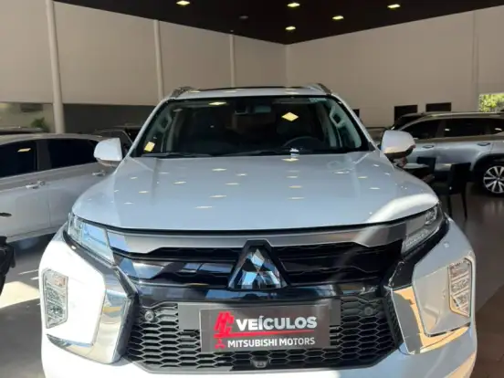 MITSUBISHI-PAJERO SPORT-2.4 16V MIVEC TURBO DIESEL LEGEND AWD AUTOMÁTICO MITSUBISHI-PAJERO SPORT-2024