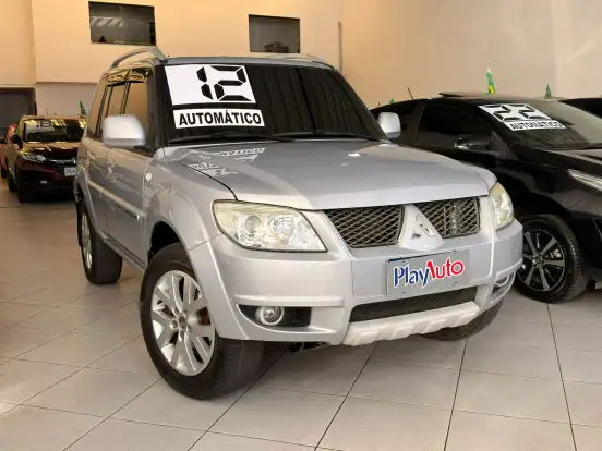 MITSUBISHI-PAJERO TR4-2.0 4X2 16V 140CV FLEX 4P AUTOMÁTICO MITSUBISHI-PAJERO TR4-2012