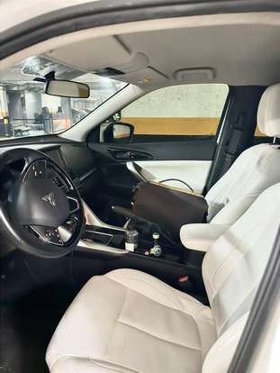 MITSUBISHI-ECLIPSE CROSS-2024