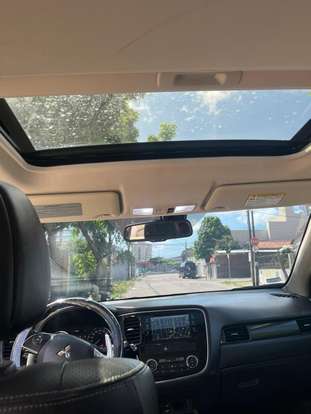 MITSUBISHI-OUTLANDER-2.2 4X4 16V DIESEL 4P AUTOMÁTICO MITSUBISHI-OUTLANDER-2015