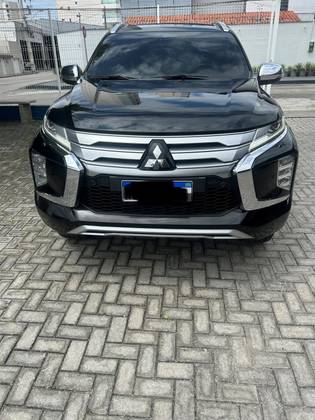 MITSUBISHI PAJERO SPORT 2.4 16V MIVEC TURBO DIESEL HPE-S AWD AUTOMÁTICO