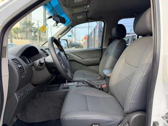 NISSAN-FRONTIER-2.5 SL 4X4 CD TURBO ELETRONIC DIESEL 4P AUTOMÁTICO NISSAN-FRONTIER-2015