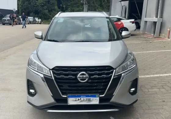 NISSAN KICKS 1.6 16V FLEXSTART ADVANCE XTRONIC NISSAN KICKS 1.6 16V FLEXSTART ADVANCE XTRONIC