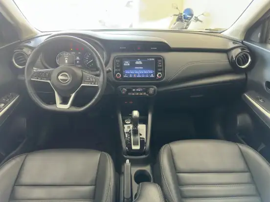 NISSAN-KICKS-2022