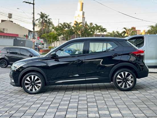 NISSAN-KICKS-2017