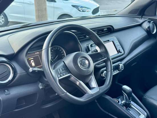 NISSAN-KICKS-2017