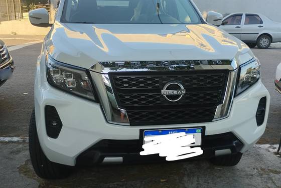 NISSAN FRONTIER 2.3 16V TURBO DIESEL XE CD 4X4 AUTOMÁTICO