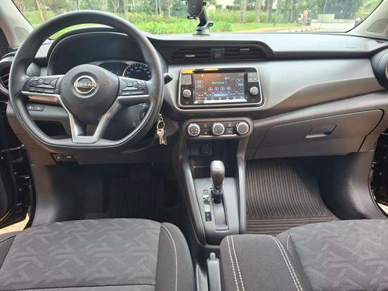 NISSAN-KICKS-2023