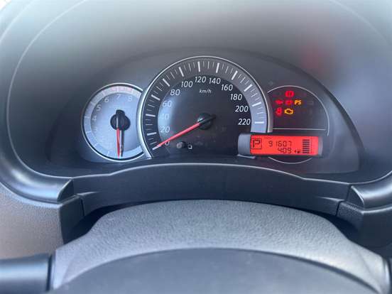 NISSAN-MARCH-1.6 SV 16V FLEXSTART 4P XTRONIC NISSAN-MARCH-2017