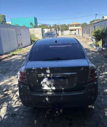 NISSAN-SENTRA-2011