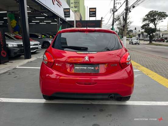 PEUGEOT-208-2015