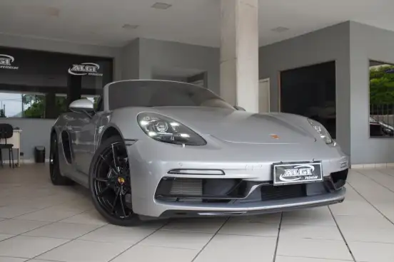 PORSCHE-718-2024