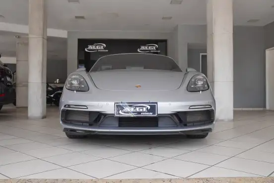 PORSCHE-718-2024