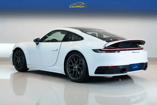 PORSCHE-911-2024