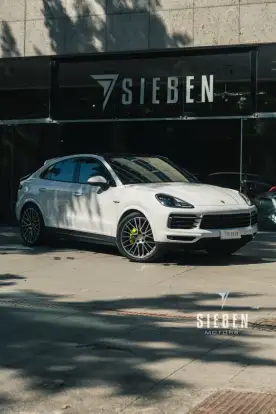 PORSCHE-CAYENNE-2022