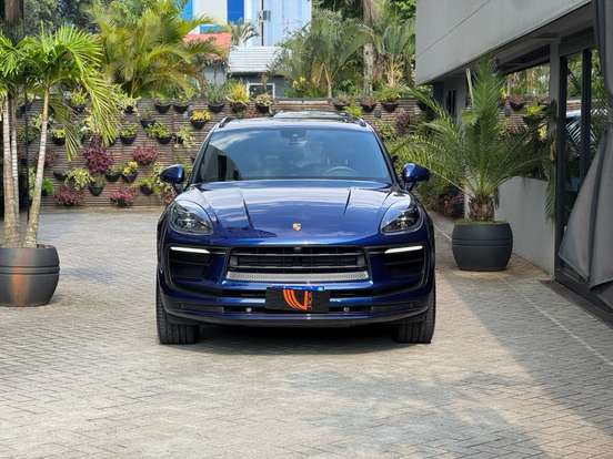 PORSCHE-MACAN-2024