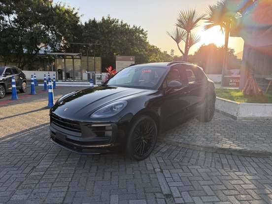 PORSCHE-MACAN-2025
