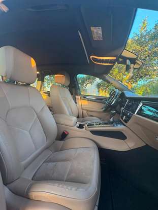 PORSCHE-MACAN-2021