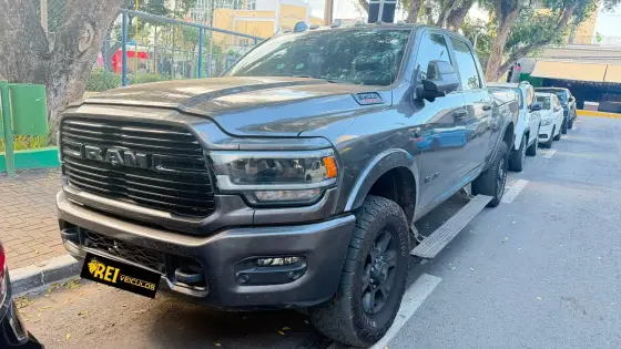 RAM 3500 6.7 I6 TURBO DIESEL LARAMIE CD 4X4 AUTOMÁTICO RAM 3500 6.7 I6 TURBO DIESEL LARAMIE CD 4X4 AUTOMÁTICO