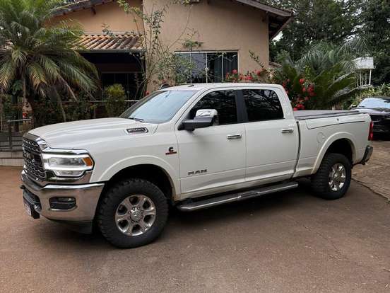 RAM-2500-6.7 I6 TURBO DIESEL LARAMIE CD 4X4 AUTOMÁTICO RAM-2500-2021