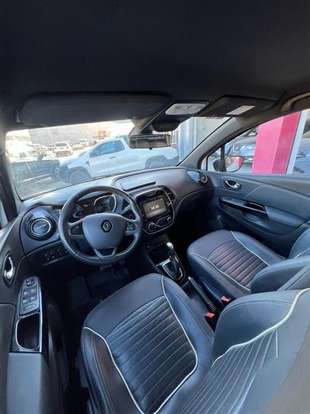 RENAULT-CAPTUR-2019