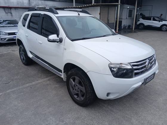 RENAULT DUSTER 2.0 DYNAMIQUE 4X2 16V FLEX 4P AUTOMÁTICO