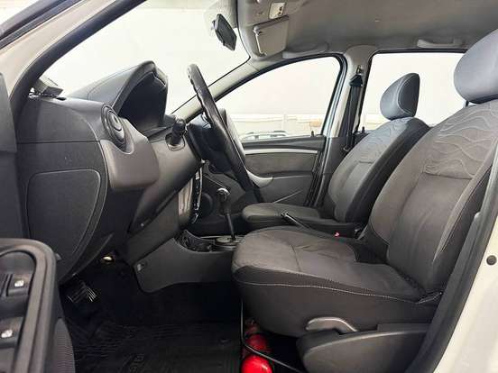 RENAULT-DUSTER-2013